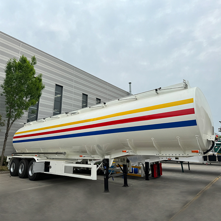 Carbon Steel Tank Semi-trailer     Double Insulated Diesel Oil Tank Semi-Trailer     Tanker Semi-tra
