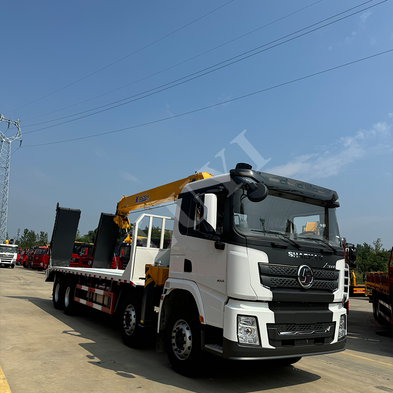 SHACMAN Automobile X3000 low flat transport straight arm crane 8×4