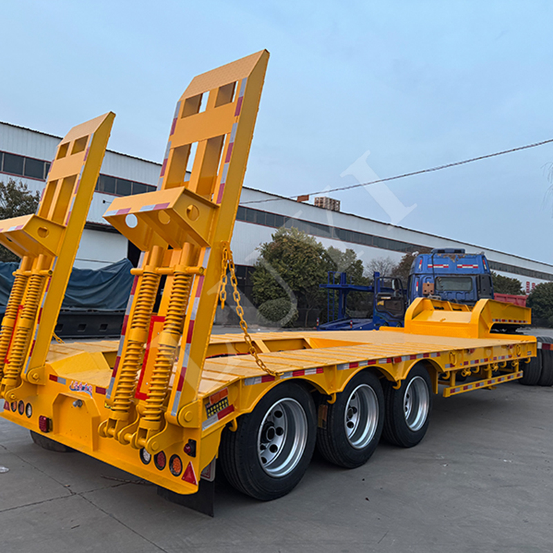 3 Axles 60Ton/50Ton Heavy Duty Lowbed Semi Trailer with Mech