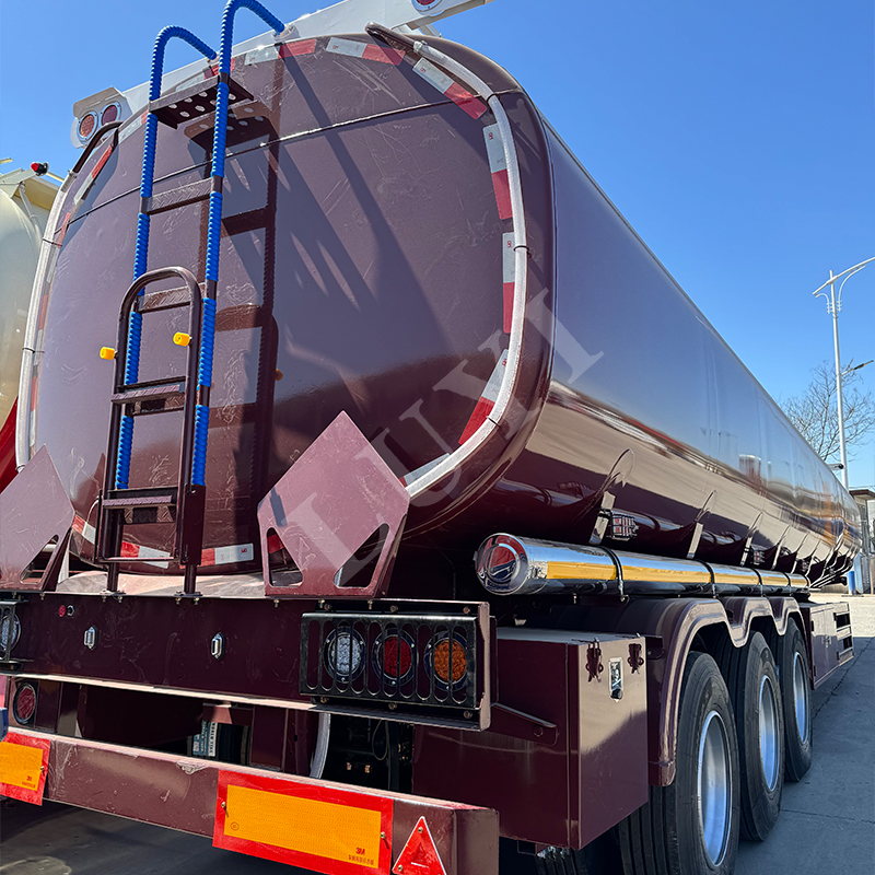 3 Axles Fuel Tanker Transport 