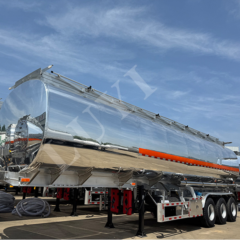 3 axle 5 bin fuel tank semi tr