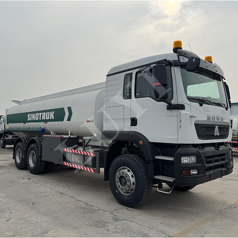 sinotruk howo tx 6*4 10 wheel oil tank truck transport 25000 liter