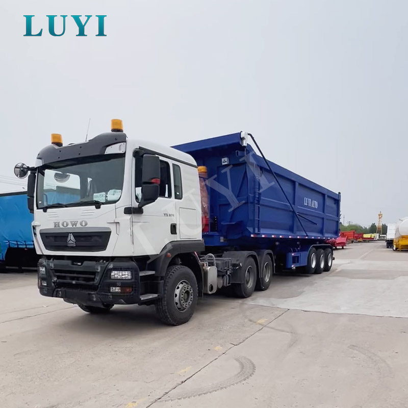 10.5 ton three-axle rear-reversing dump 