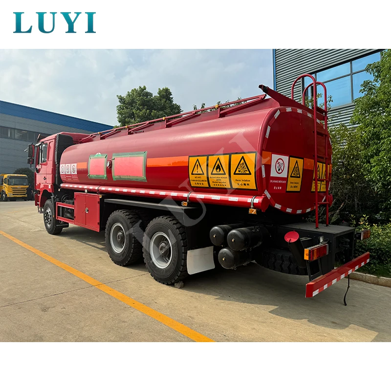 SHACMAN F3000 6x4 Petroleum Tank Truck T