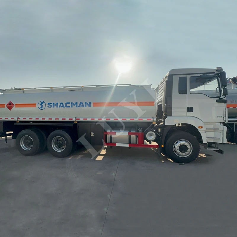 Shacman H3000 Petroleum Tank Truck with 